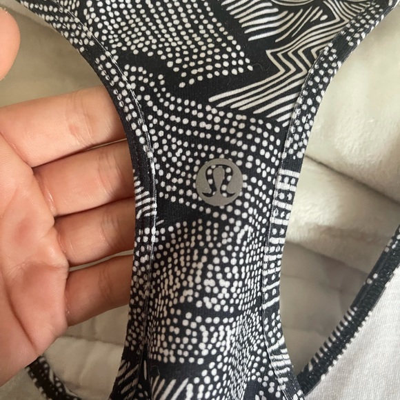 lulu racerback tank - Picture 2 of 3